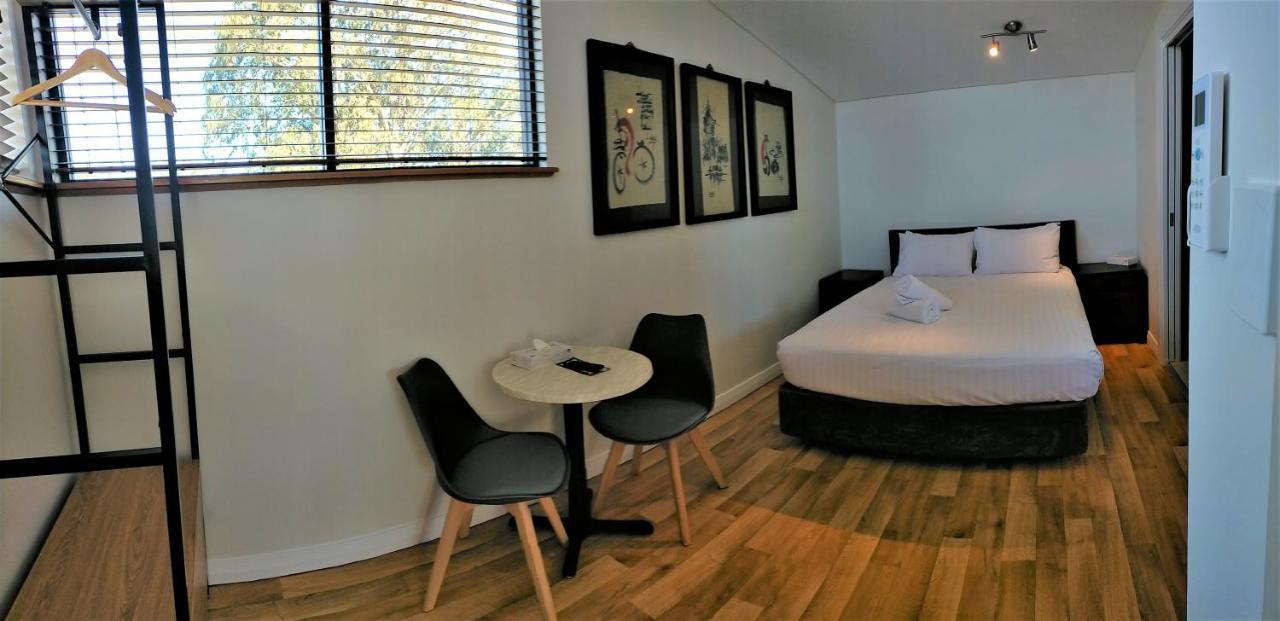 Dunsborough Apartments & Suites Zewnętrze zdjęcie